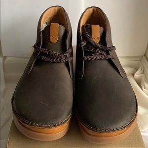 clarks oakland rise review